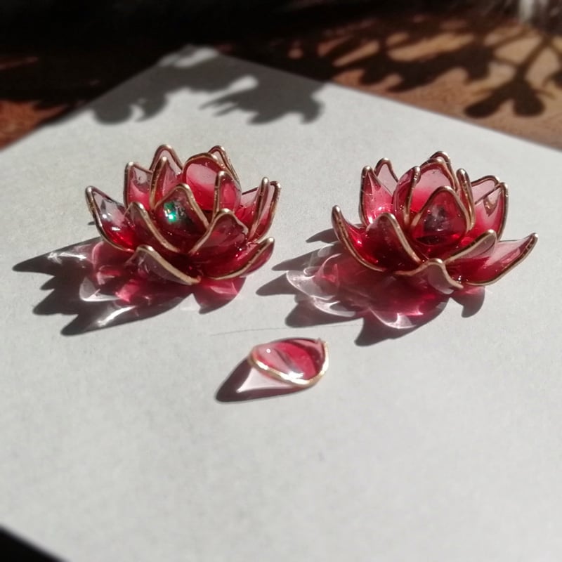 セミオーダー蓮の花ピアス・イヤリング | TEGE