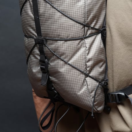 T2 Trail 20L / Charcoal  [storage and harness set]