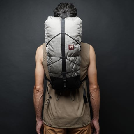 T2 Trail 20L / Charcoal  [storage and harness set]