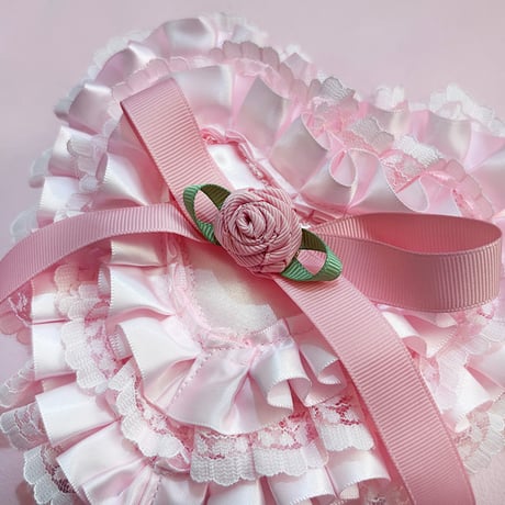FRILL HOLIC