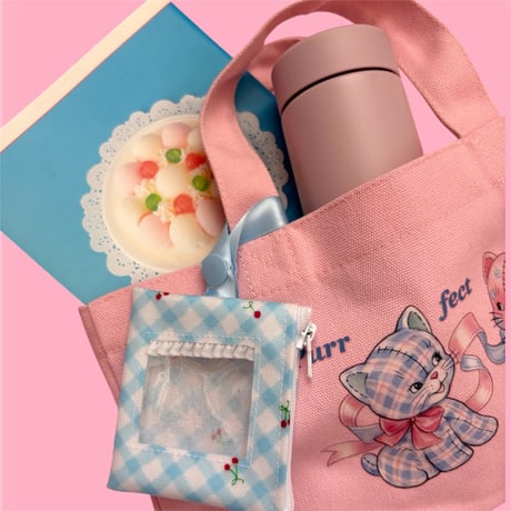 Dolly Window Pouch (cherry)