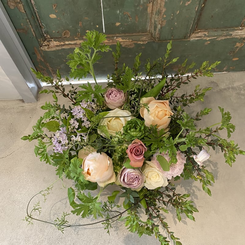 フラワーアレンジメントM アレンジメントM | megu floral design