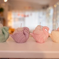 swan candle