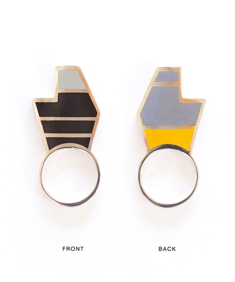 VOYAGE, a vertical and two faced enamel ring,  VYG_015