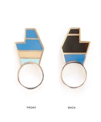 VOYAGE, a vertical and two faced enamel ring, VYG_002
