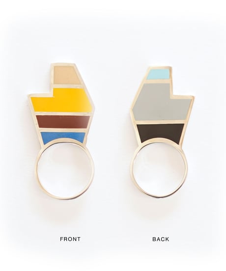 VOYAGE, a vertical and two faced enamel ring, VYG_005