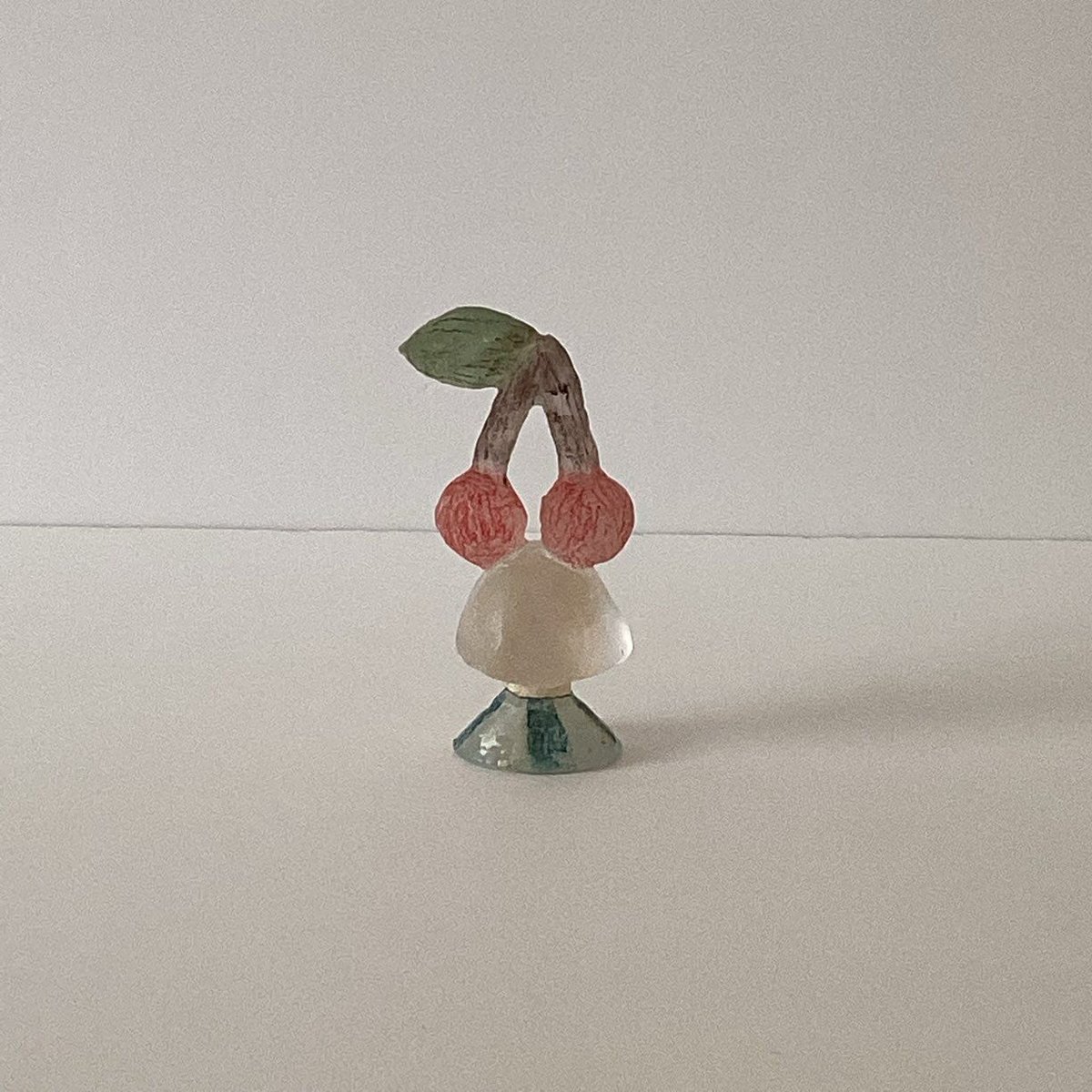 安達知江さん ガール girl レモン ガラス fit=scale-down,w=1200