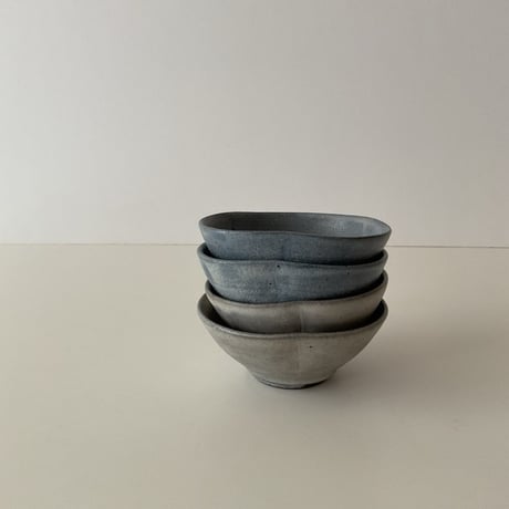 二井内覚　花小鉢