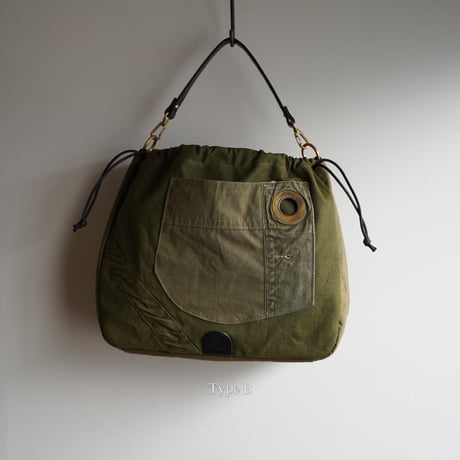 THE TRAVERSE SHIFT BAG