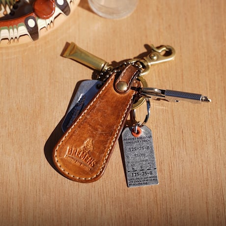 Old Travel Luggage Tag Key Ring