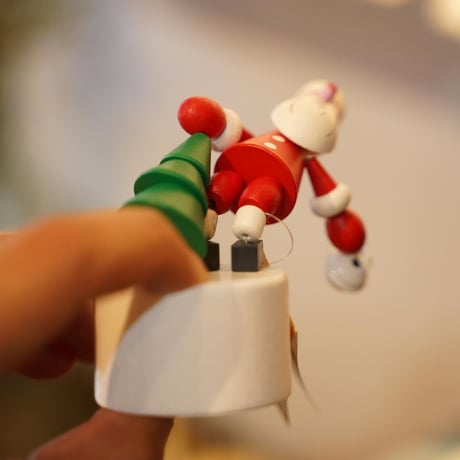 チェコの木製サンタ（指押し人形）