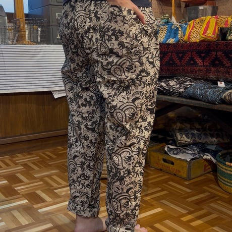 Block print easy pants - 店主がインドで作ってきたブロックプリントのパンツ