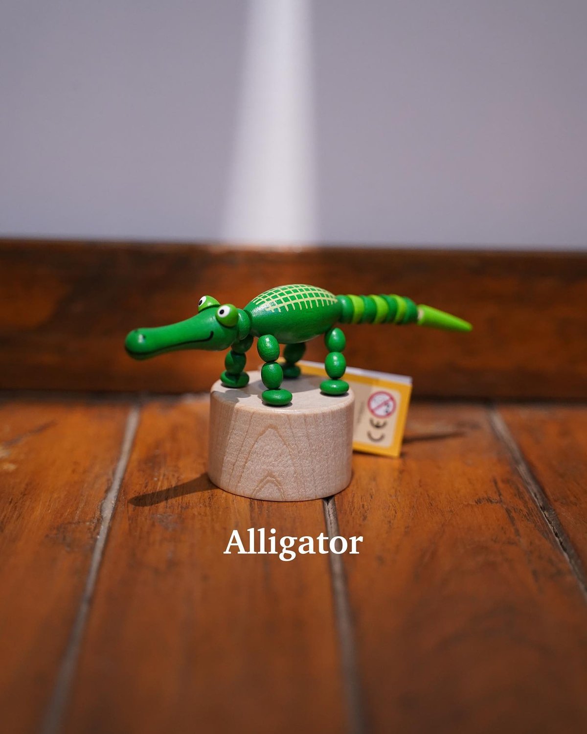 Czech Wooden Push Toy | BREMENS - 旅と暮らしの雑貨店