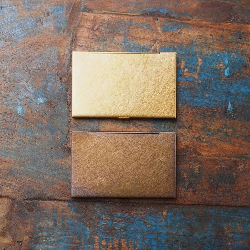 『brown』のどっしりした雰囲気の極上黒柿の名刺入れ 2個 数量限定】「CARD CASE（黒柿・檜）」木製名刺入れ・カード