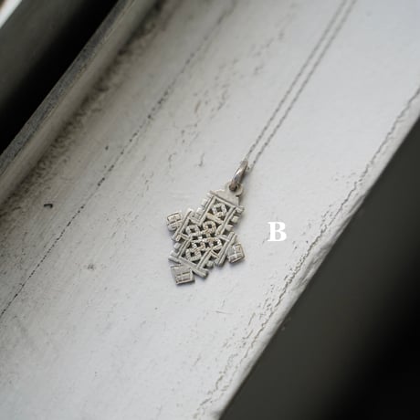 Ethiopian Coptic Cross Pendant - エチオピア コプトクロスのペンダント