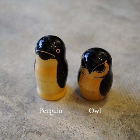 ペンギンとフクロウのマトリョーシカ from ロシア