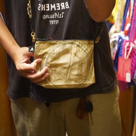 upcycled airbag sacoche pouch - エアバッグ生地のサコッシュポーチ