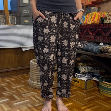 Block print easy pants - 店主がインドで作ってきたブロックプリントのパンツ