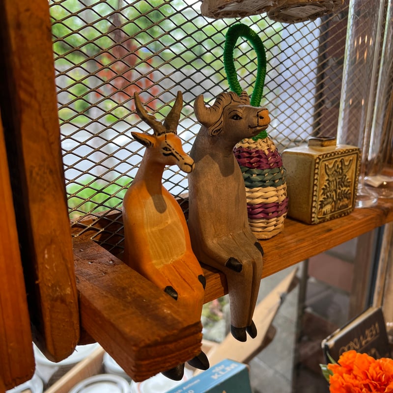 Sitting Animal from Kenya | BREMENS - 旅と暮らしの雑貨店