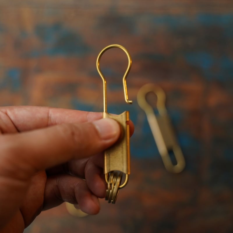 スライド】BRASS PARTS KEY RING HOLDER - 真鍮キーリング | B