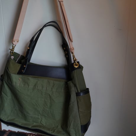 Romanian vintage tent fab tote bag (Black) - オリジナル大判トートバッグ