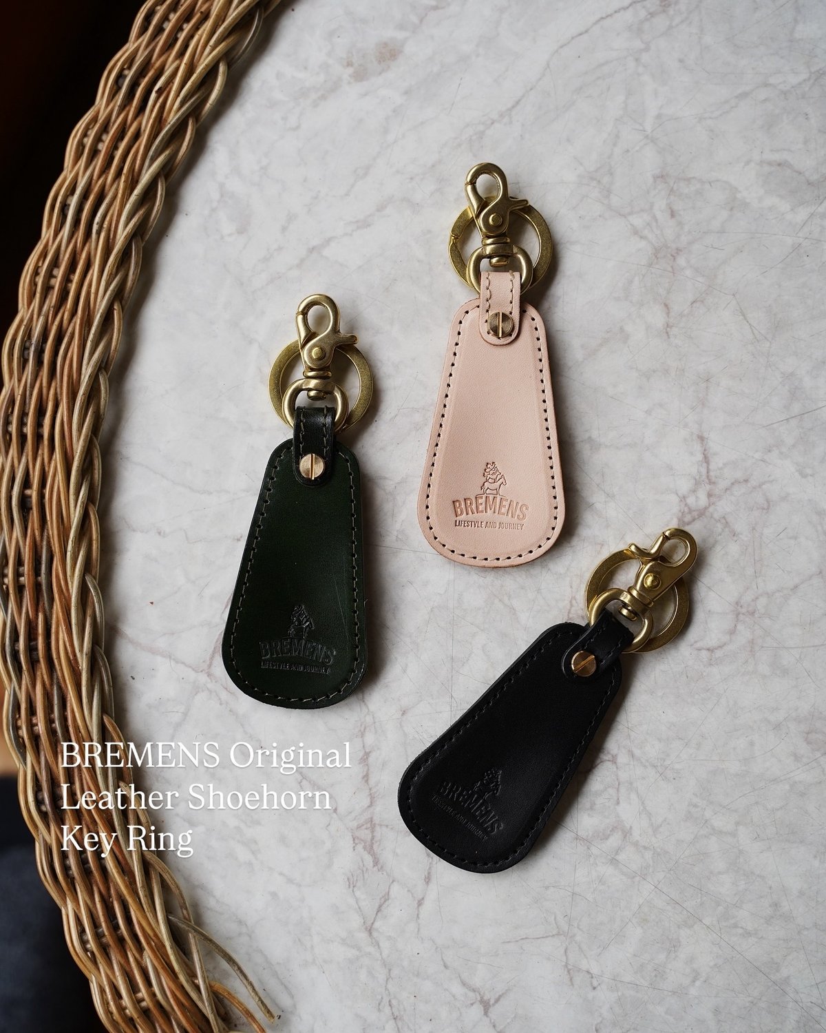 Leather Shoehorn Key Ring - 本革の靴べらキーリング | BREME