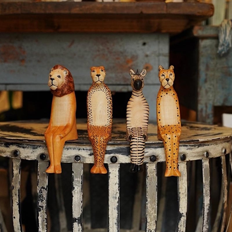 動物　置物9 Sitting Animal from Kenya | BREMENS - 旅と暮らしの雑貨店