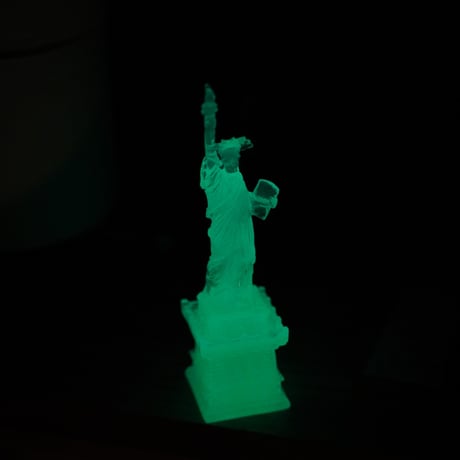 Luminous Statue of Liberty - 光る自由の女神