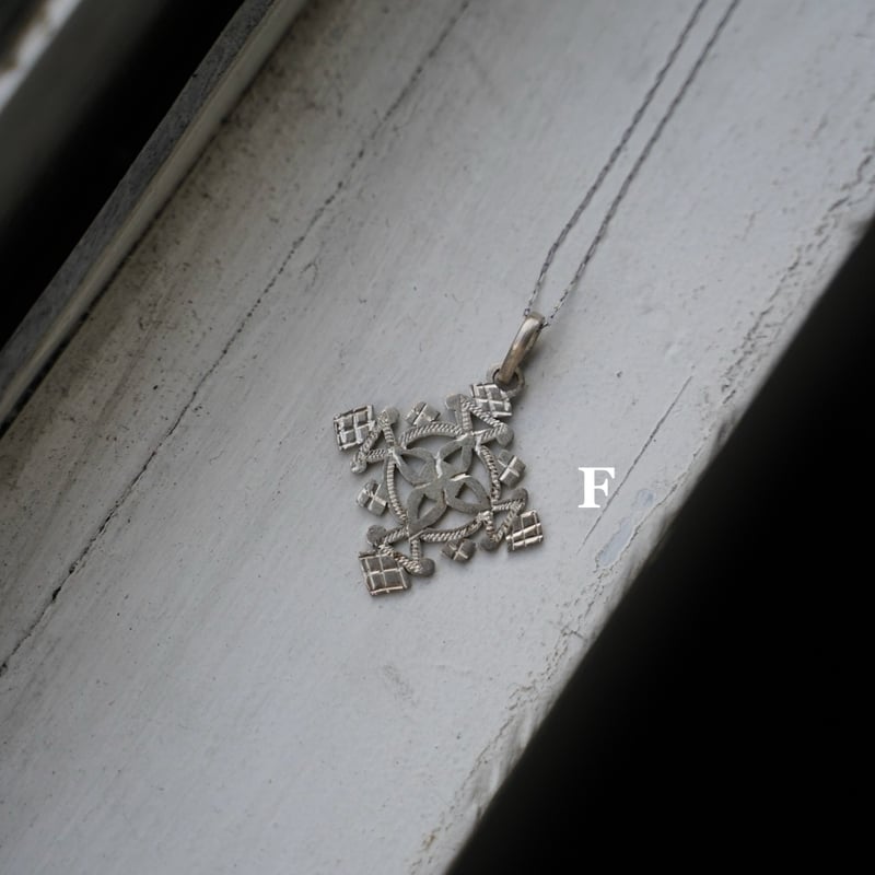 Ethiopian Coptic Cross Pendant - エチオピア コプトクロスのペ