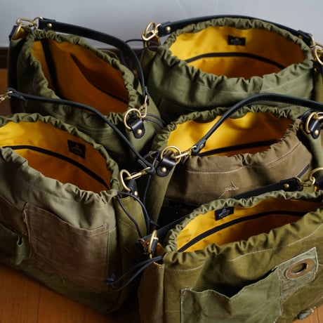 THE TRAVERSE SHIFT BAG