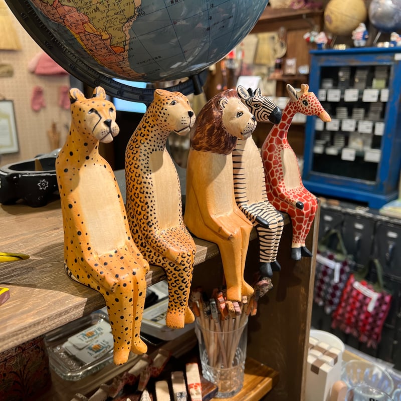 Sitting Animal from Kenya | BREMENS - 旅と暮らしの雑貨店