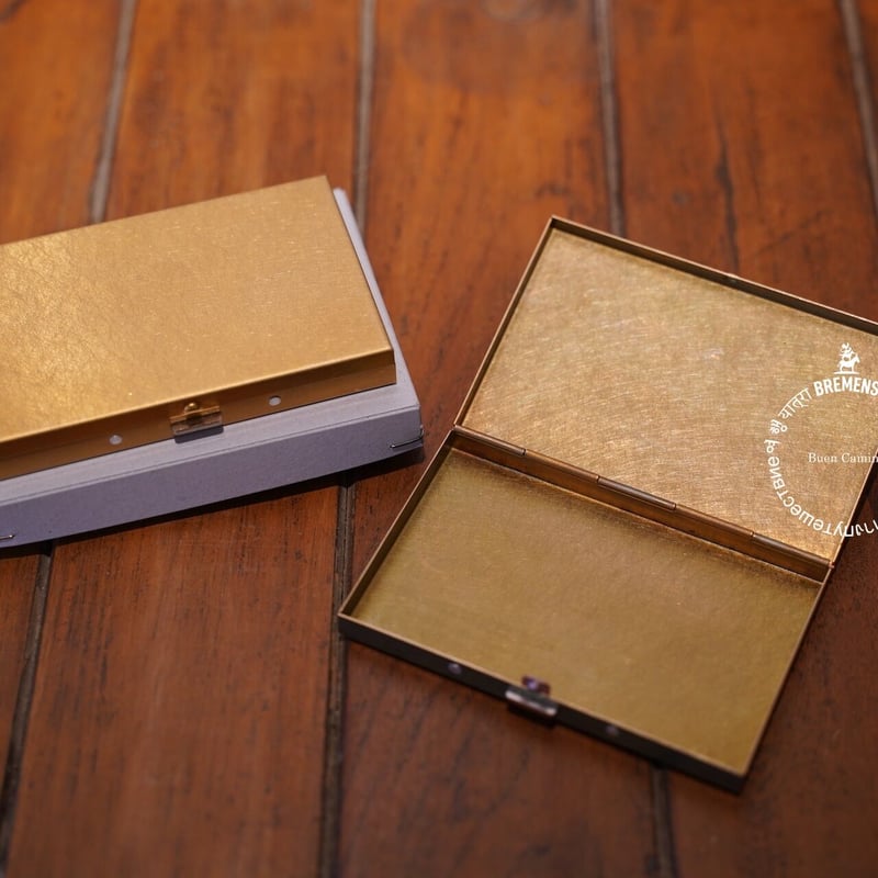 真鍮のカードケース (無垢 / 錆) | BREMENS - 旅と暮らしの雑貨店