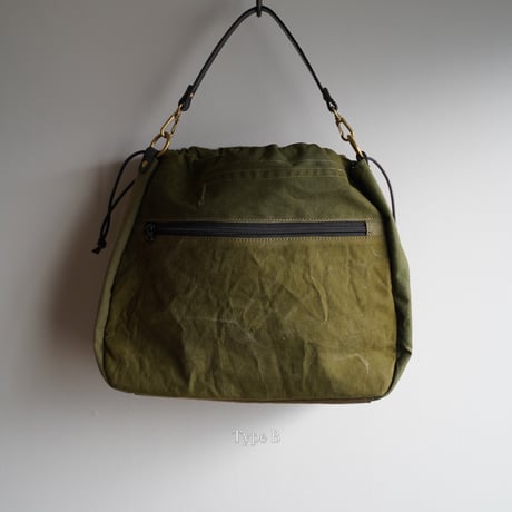 THE TRAVERSE SHIFT BAG