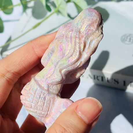 エンジェルオーラ　ピンクオパール　髪を撫でるマーメイド
