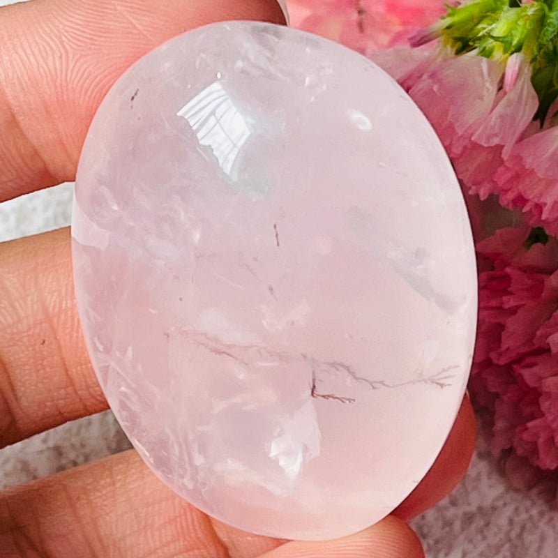 虹キラ🌈✨ テンドリ入り ローズクォーツ パーム | Crystal shop