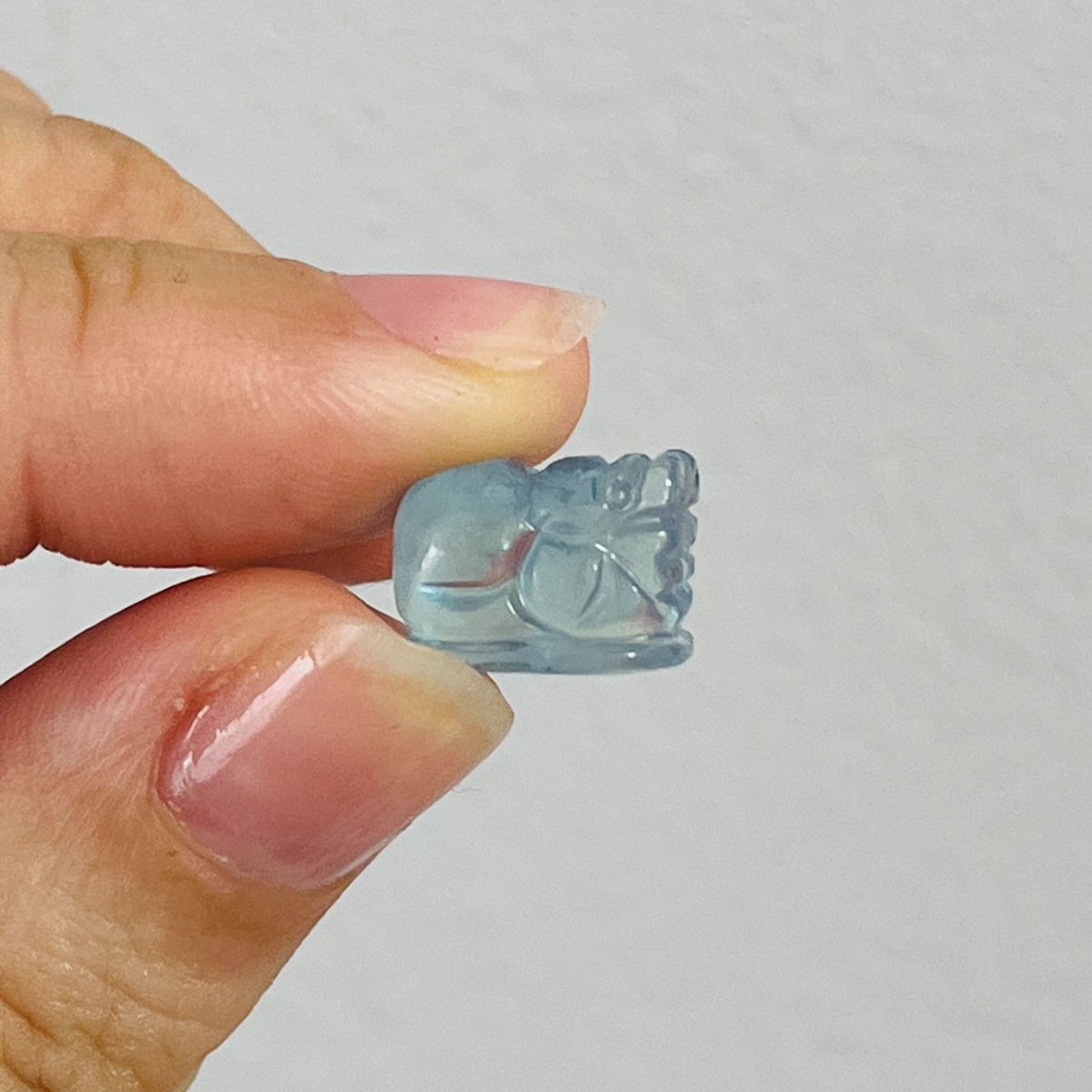 アクアマリン 貔貅 | Crystal shop Mayria