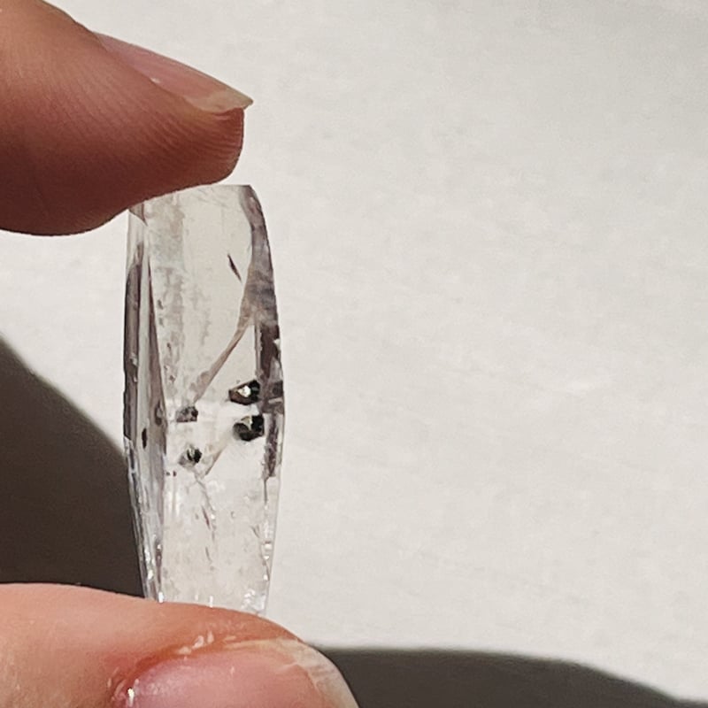 ピンクの虹入り💓パイライトインクォーツ | Crystal shop Mayria