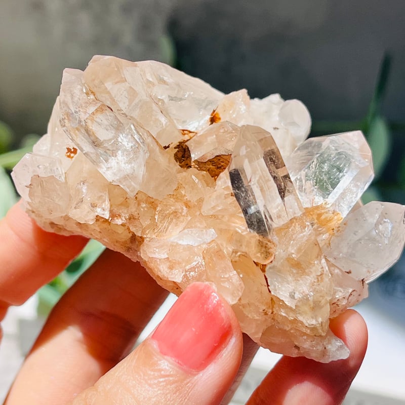 パールバティ渓谷 マニカラン産 ヒマラヤ水晶 ピンクサマディクォーツ