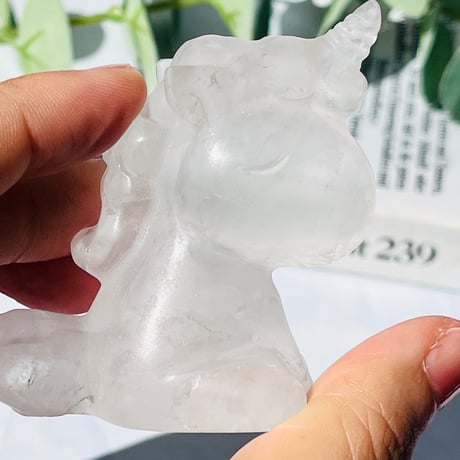 虹キラ🌈✨　水晶　ユニコーン