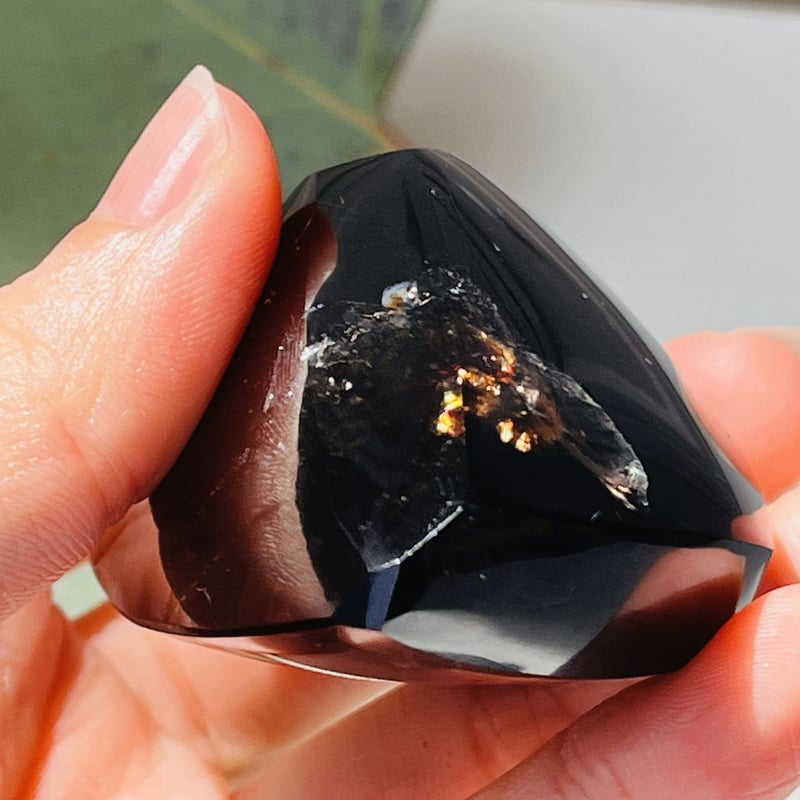 モリオン　虹入り　850　黒水晶　石 クリスタル　鑑賞石　置物　オブジェ モリオン（黒水晶） 六角柱 ポイント 1個売り インテリア