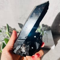 虹キラ🌈✨　モリオン　原石①