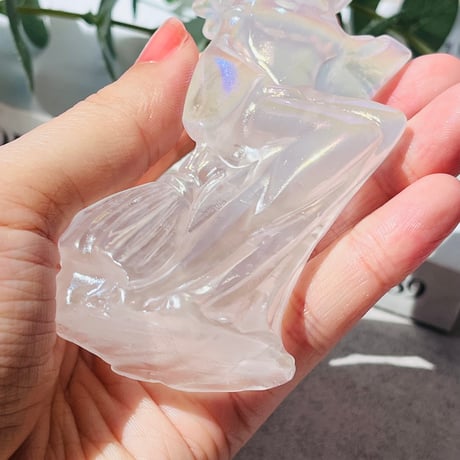 エンジェルオーラ　水晶　魔女
