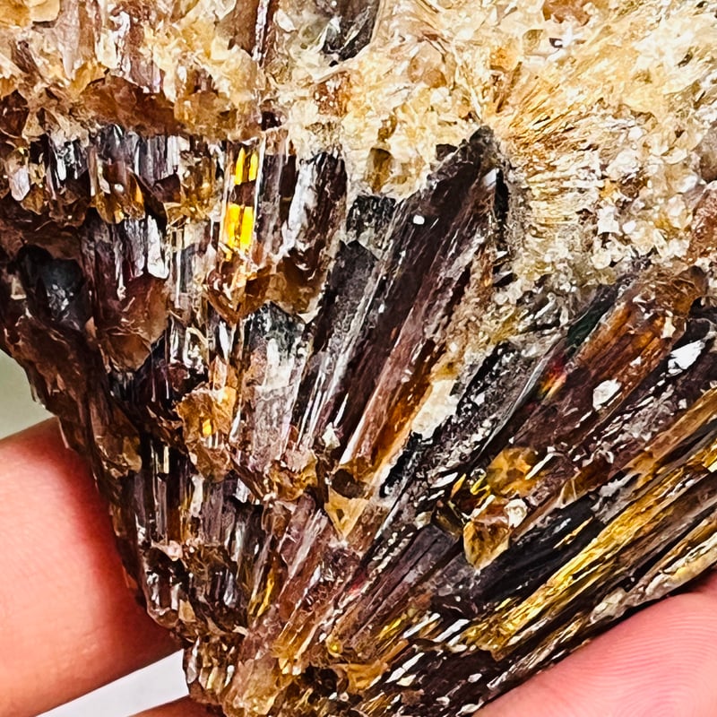 天然石✨アンバーカルサイト✨ (方解石) キラキラ 神岡鉱山産カルサイト(方解石) 原石 789g｜天然石 通販 キラリ石