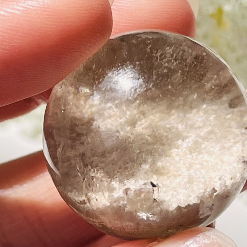 虹入り🌈✨ ホワイトガーデンクォーツスフィア | Crystal shop