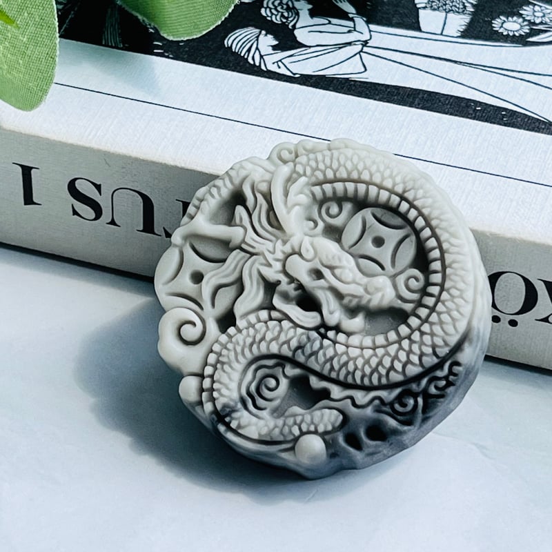 太極石 龍 | Crystal shop Mayria