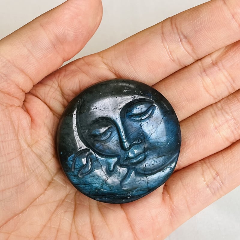 【ラブラドライト原石】「月と太陽の象徴」の石 ラブラドライト原石】「月と太陽の象徴」の石(小)