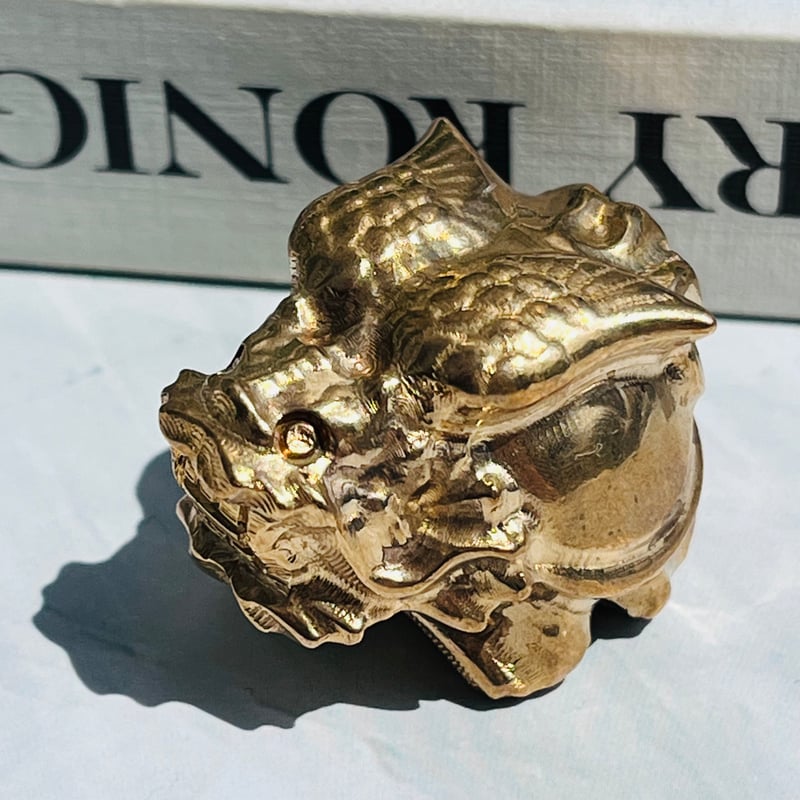 ！！逸品！！特大ロングイ1キロ超え！希少貴重手彫りヒマラヤ水晶ライモナイト虹入り 逸品！！特大ロングイ1キロ超え！希少貴重手彫りヒマラヤ水晶