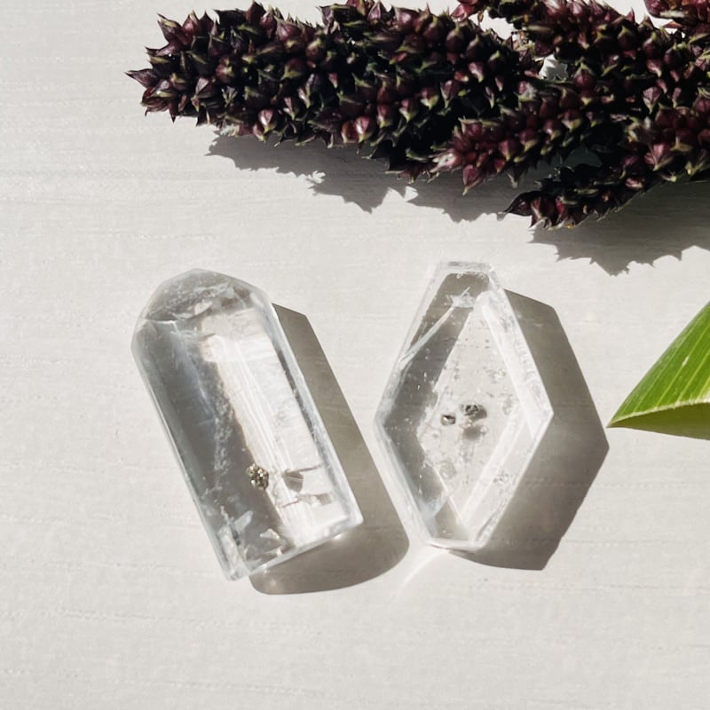 ピンクの虹入り💓パイライトインクォーツ | Crystal shop Mayria