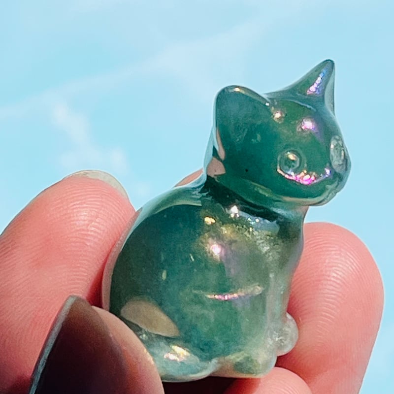 0801101  天然フローライト猫ちゃん５個セット、貫通穴　残り僅か 0801101 天然フローライト猫ちゃん5個セット、貫通穴 残り僅か 【公式