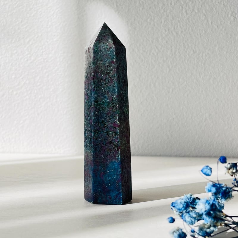 ルビーインカイヤナイト ポイント | Crystal shop Mayria ルビーインカイヤナイト ポイント | Crystal shop Mayria